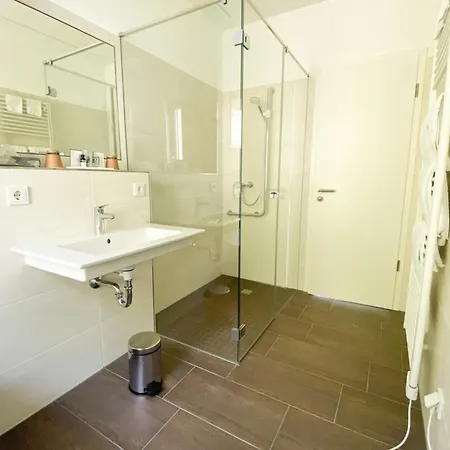 310 Lux Furnished Flat Beaufort